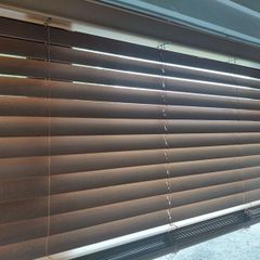 vanetian Blind x2