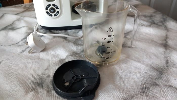 tommee tippee