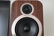 Q Acoustics 3030i