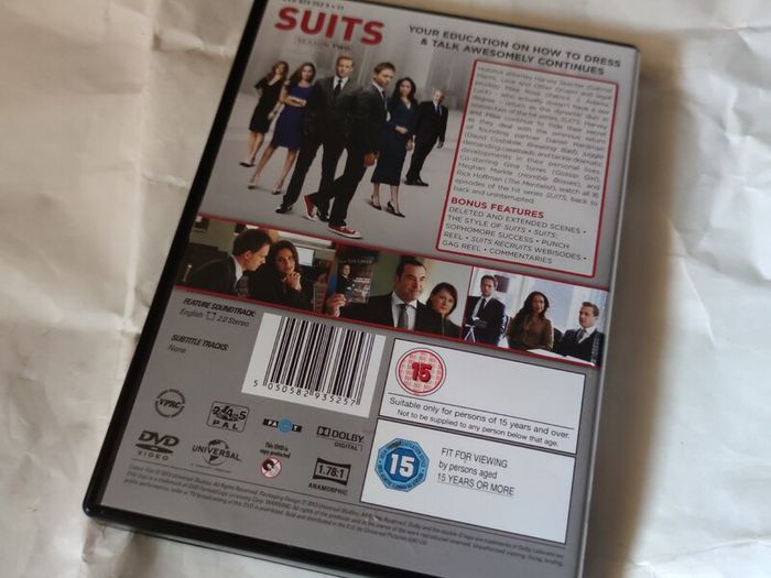 Suits Complete Season Two Dvd Boxset