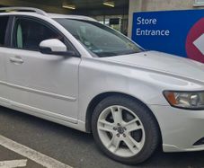 2011 Volvo V50