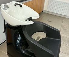 salon wash basin