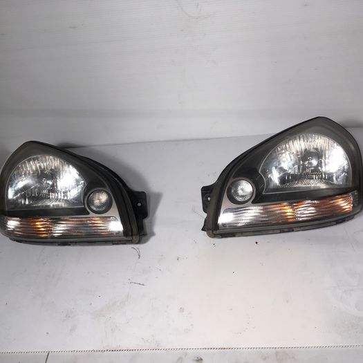 Tucson headlight