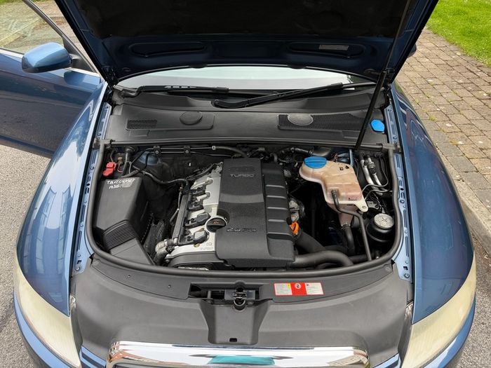 Audi A6 Avant  (C6)