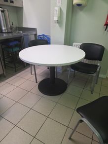 round table office