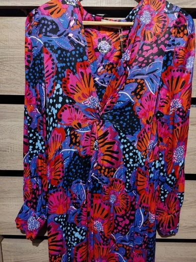 gallery dress