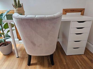 Office desk with drawers unit