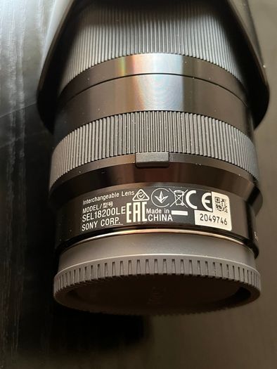 Sony 18-200mm F3.5-6.3 E-Mount Lens SEL18200LE
