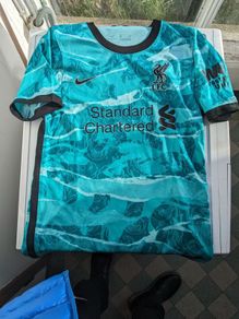 Liverpool t/