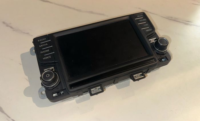 Volkswagen touchscreen display unit