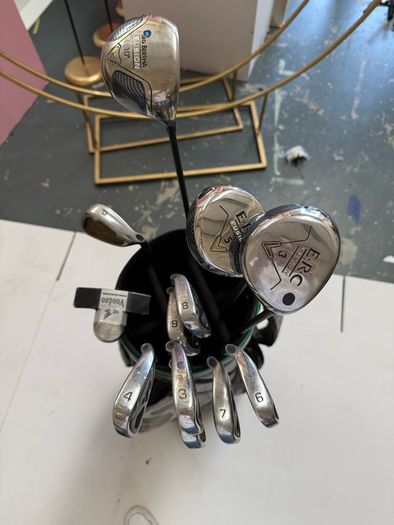 set golf clubs