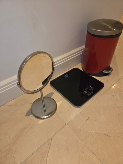 bathroom accessories