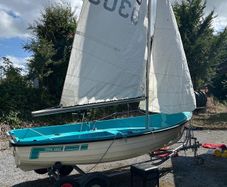 OSM 13ft 5in 404 fibreglass clinker boat