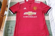 Manchester United Football Club Home Jersey 2017 to 2018 Childrens Large