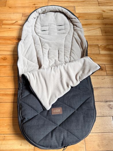 Bugaboo Buffalo Buggy, bassinet, newborn car seat + more