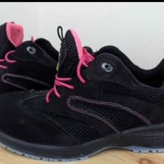 Antistatic, oil resistant, antislipping. GIASCO work shoes, size 6uk (39 UE). Made in Italy. Brand new, never used.