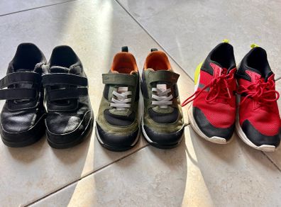 Boys shoes