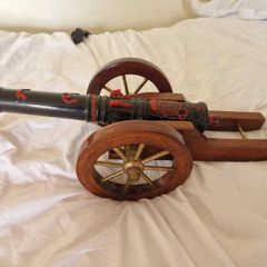 Louis  XIV brass and mahogany cannon