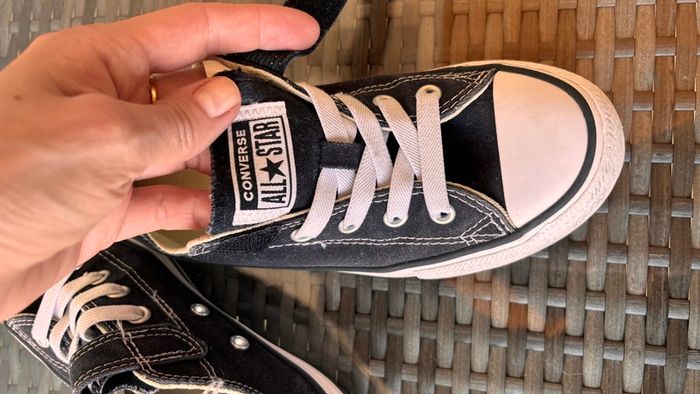 Girl shoes converse. All star