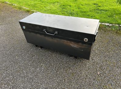 Medium Job box, tool box