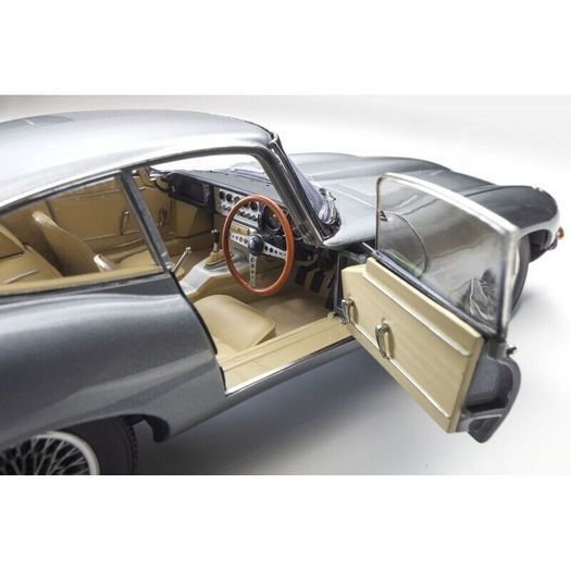 Jaguar E-Type Coupe 1961 Kyosho New In Box 1/18