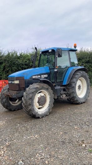 New Holland 8360