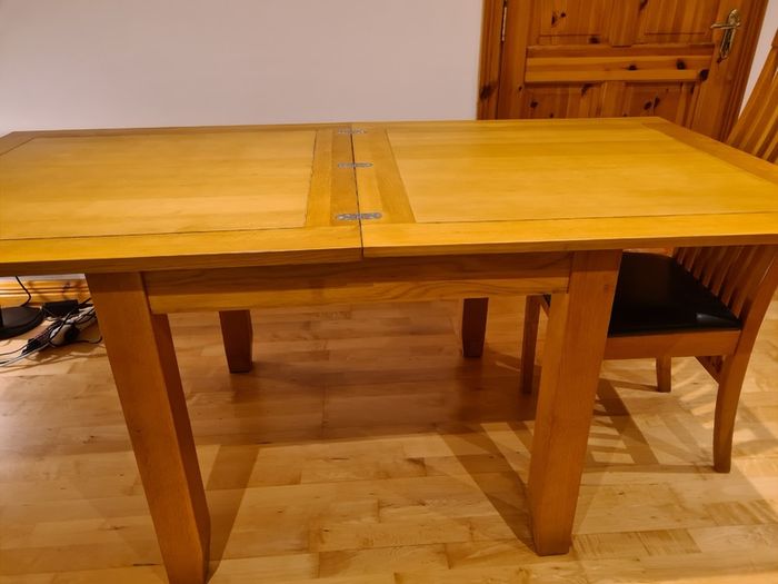 Oak Dining Table