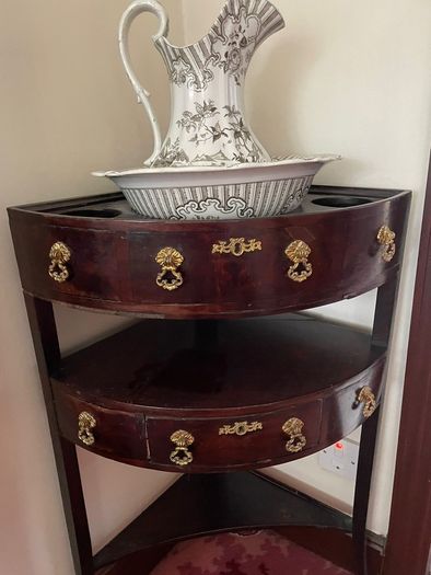 washstand