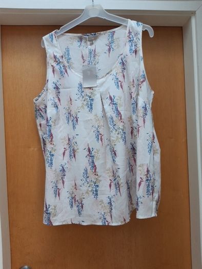Anthology Sleeveless  Top. S.20 B.N.W.T.
