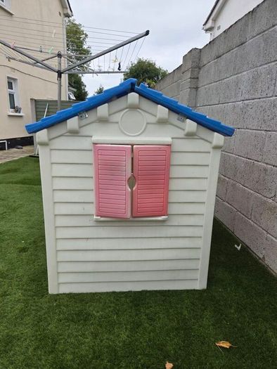 Little tikes playhouse