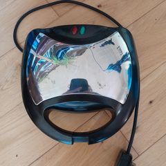 Toastie Maker