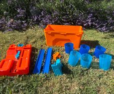 Hot Wheels Track Builder Barrel Box