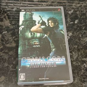 Final Fantasy VII Crisis Core PSP Japan.