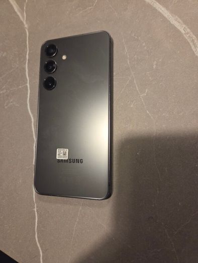 Samsung s24