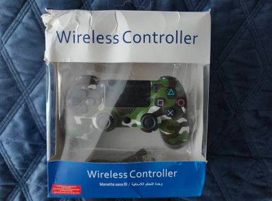 PS4 Controller
