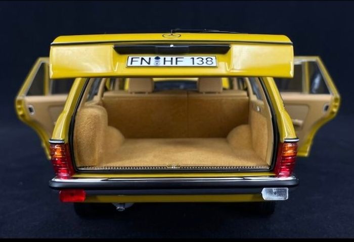Mercedes 200t - W123 Estate - 1982 - 1/18 - New In Box