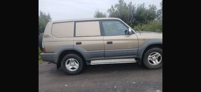 Toyota Land Cruiser 2003