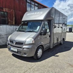 3.5t vauxall movano Horse lorry