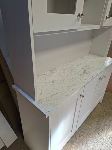 Kitchen dresser