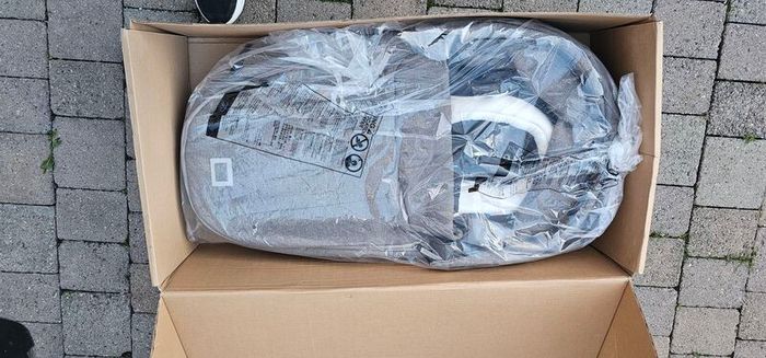 Cybex Priam pushchair x2 car seats base and bassinet