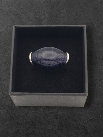 925 Vintage Sterling Silver Signed Chunky Blue Goldstone Ring