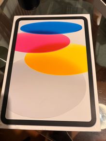 iPad 10th generation- silver 64gb