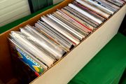 Marvel Long Comic Box w 330 comics for Sale