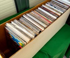 Marvel Long Comic Box w 330 comics for Sale