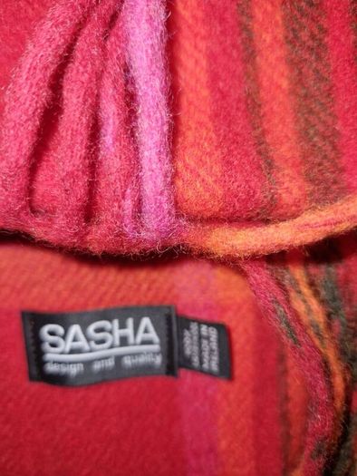 100% lambswool scarf