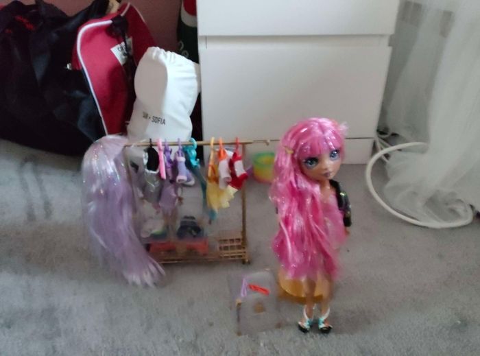 brats doll and accessories