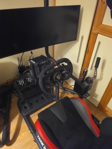 Sim racing rig for sell