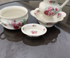 full bathroom set