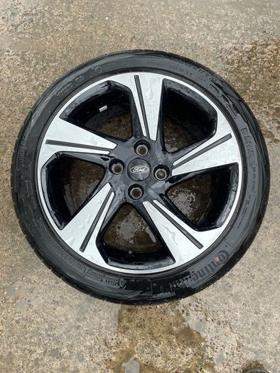 2023 Ford Fiesta Alloy Wheel with Tyre