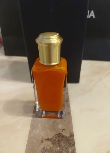 perfume